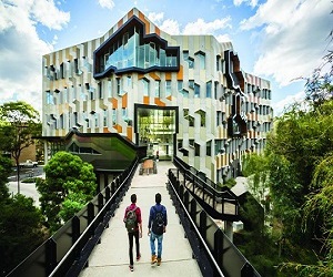 La Trobe College Australia